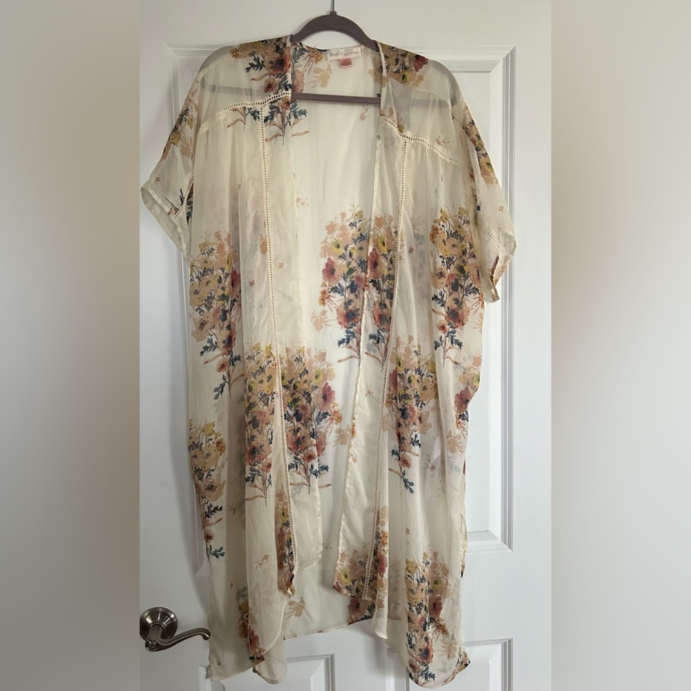 Floral kimono